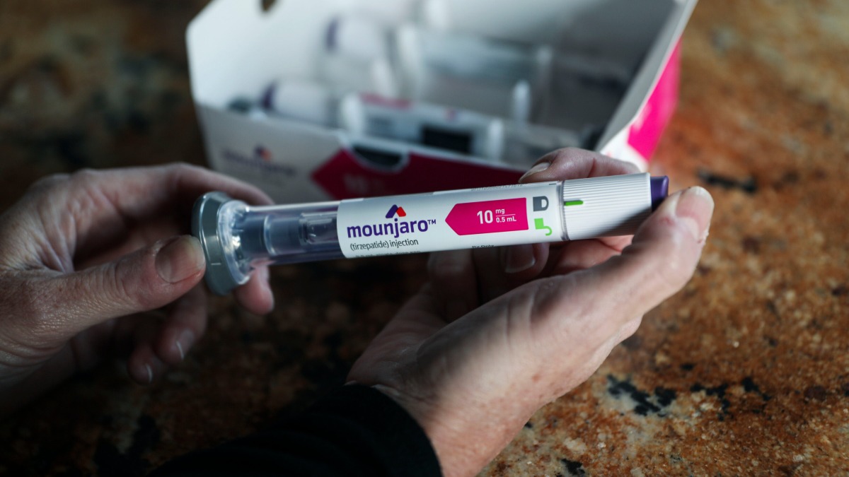 mounjaro patent expiration date tirzepatide Generic Versions of & Zepbound Move Closer as FDA Reviews First Applications The US Food and Drug Administration (FDA) is reviewing the first applications for generic versions of Eli Lilly's Compounded tirzepatide expiration date: complete